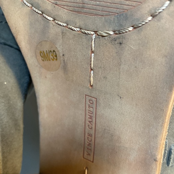 Vince Camuto Binks Boots - Picture 6 of 6